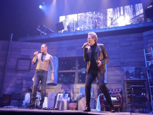 ISMAEL-SERRANO-Y-MIGUEL-RÍOS.-17-DE-OCTUBRE-2018.-WIZINK-CENTER-1024x768