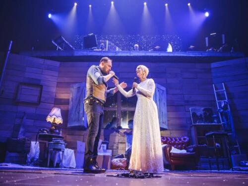 ISMAEL-SERRANO-Y-PASIÓN-VEGA.-17-DE-OCTUBRE-2018.-WIZINK-CENTER-1024x768